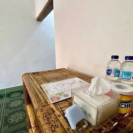 Duyung Rooms & Resto Gerupuk Bumbang Екстер'єр фото