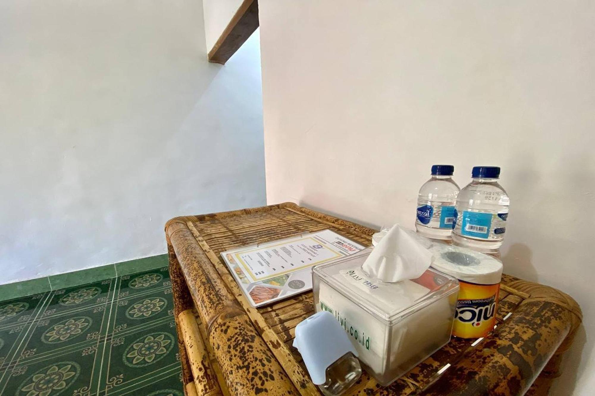 Duyung Rooms & Resto Gerupuk Bumbang Екстер'єр фото
