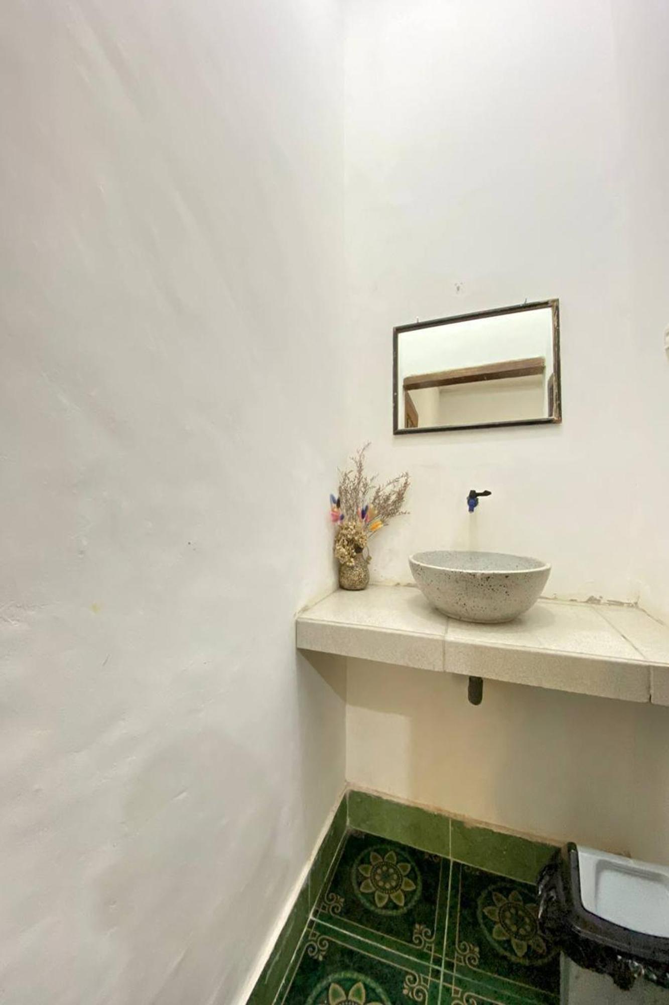 Duyung Rooms & Resto Gerupuk Bumbang Екстер'єр фото