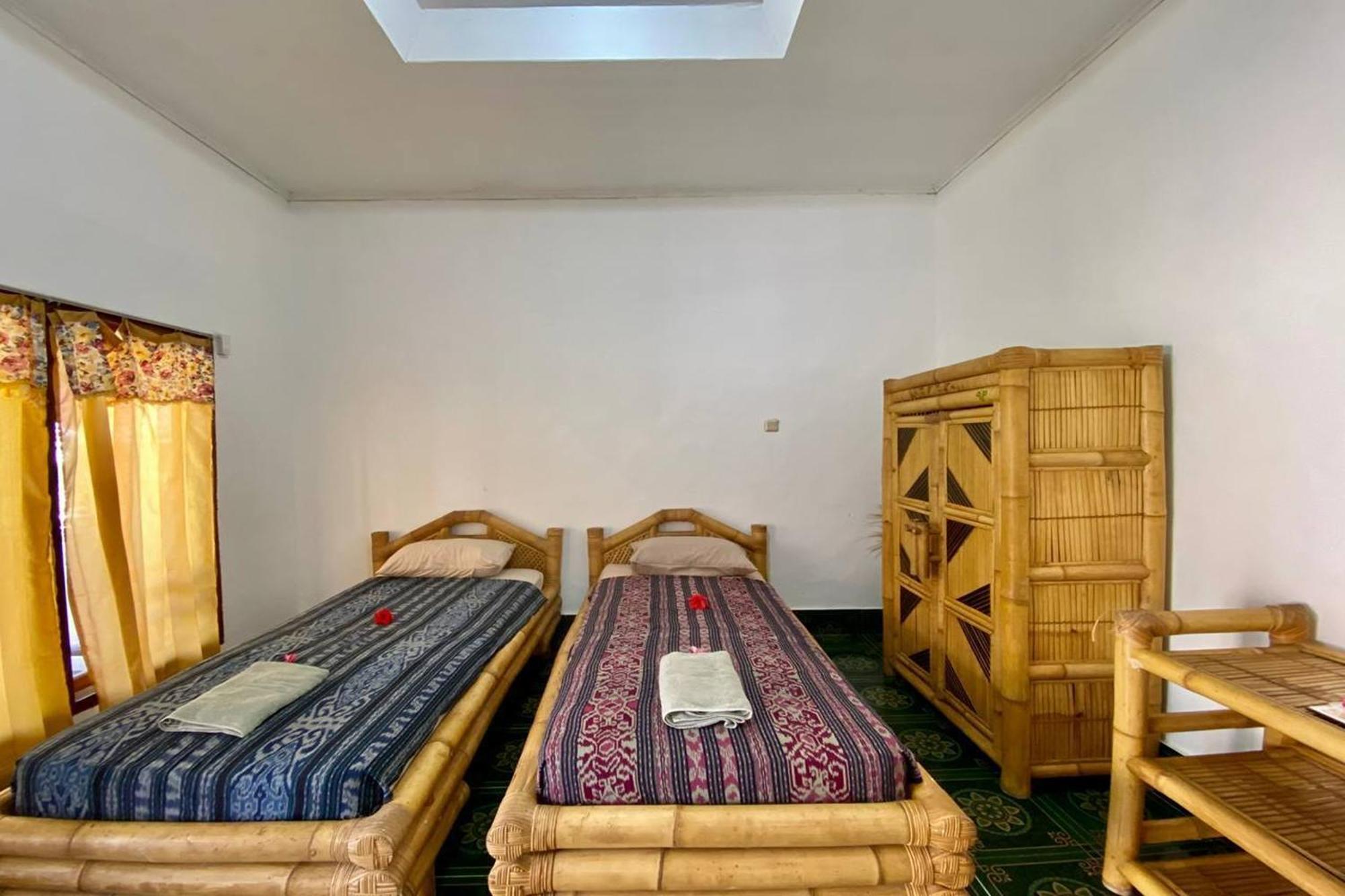 Duyung Rooms & Resto Gerupuk Bumbang Екстер'єр фото