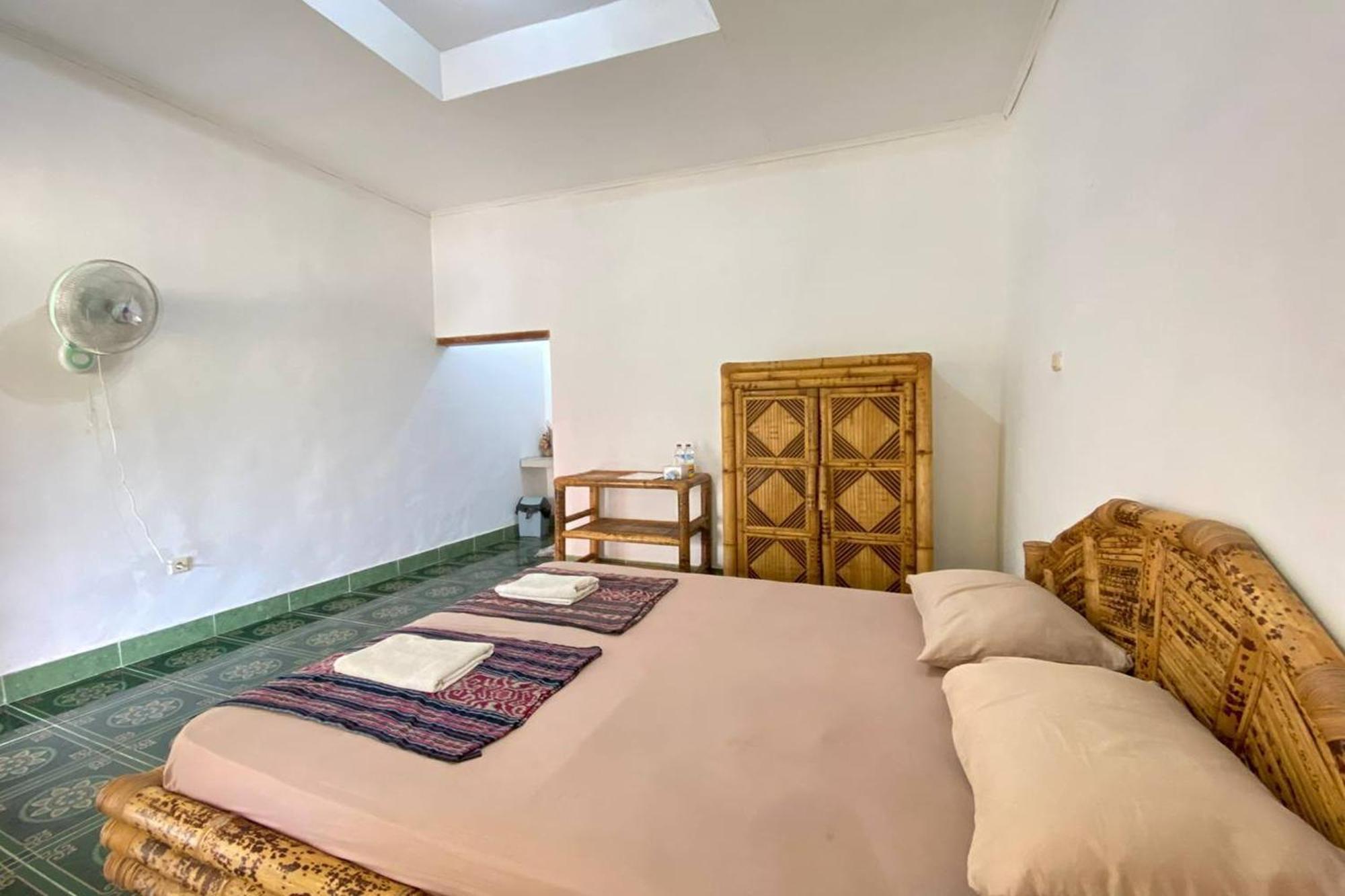 Duyung Rooms & Resto Gerupuk Bumbang Екстер'єр фото